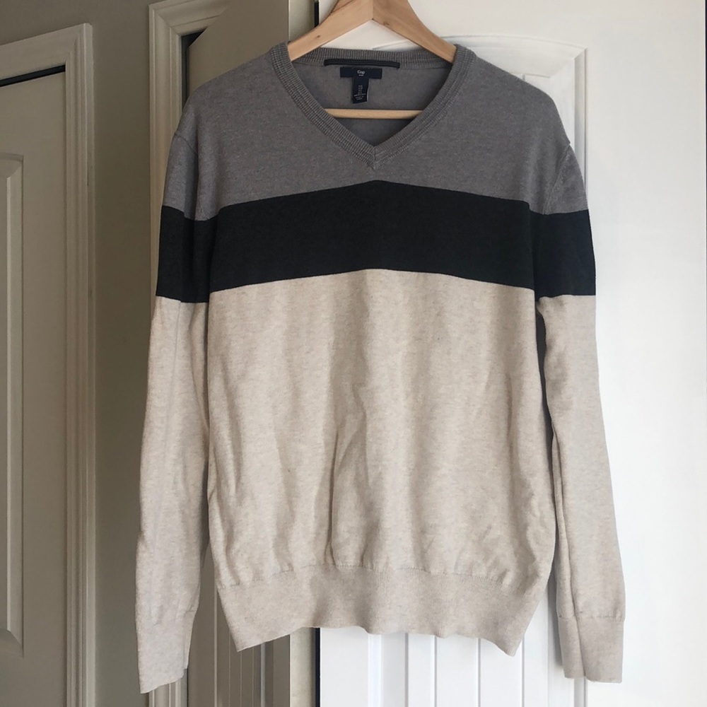 Men’s sweater